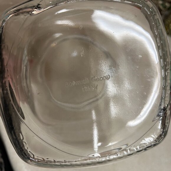 Bormioli Rocco 68 oz. Frigoverre Glass Pitcher with Locking Lid Milk Tea Water - Picture 10 of 10